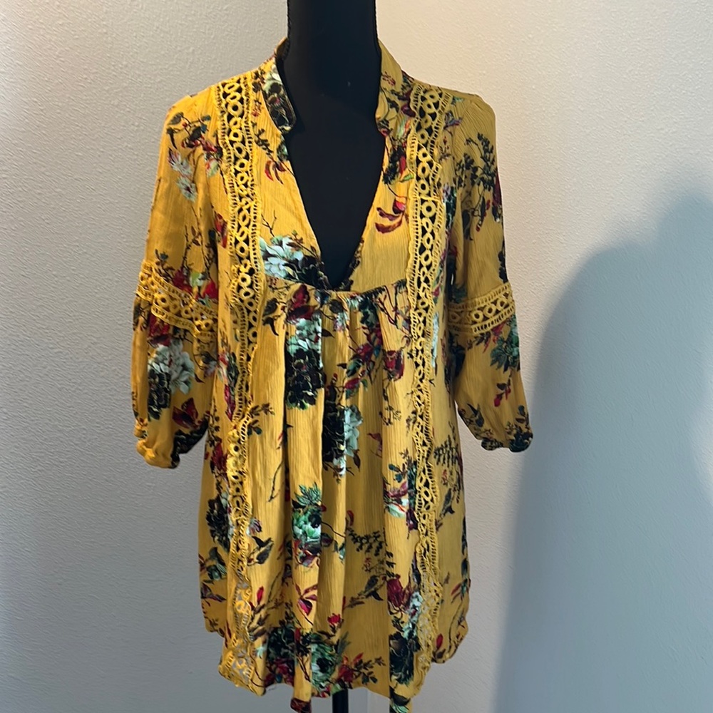 Floral Dress with Lace